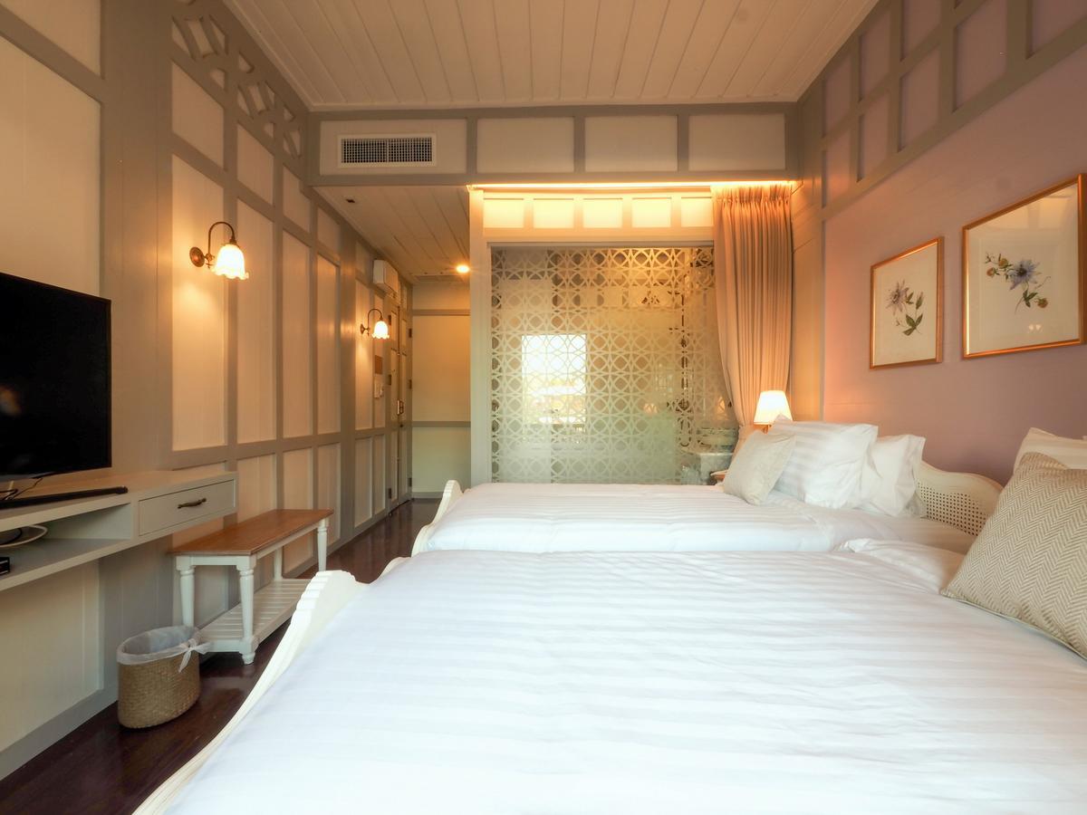 Kessara Hotel Bangkok Exteriör bild