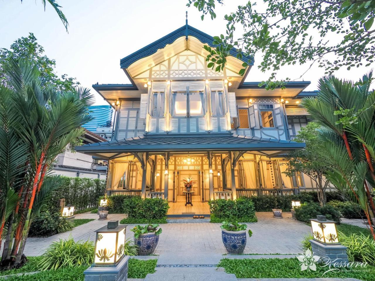 Kessara Hotel Bangkok Exteriör bild